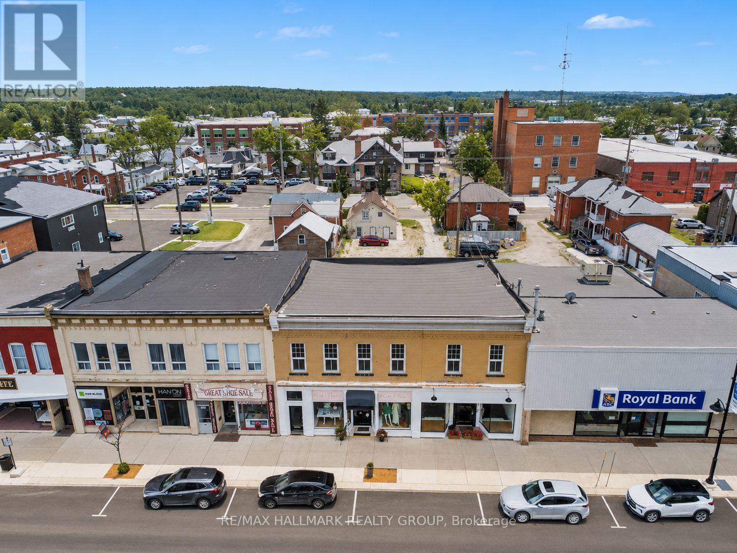 192 Raglan Street S, Renfrew, Ontario  K7V 1R1 - Photo 1 - X12826614
