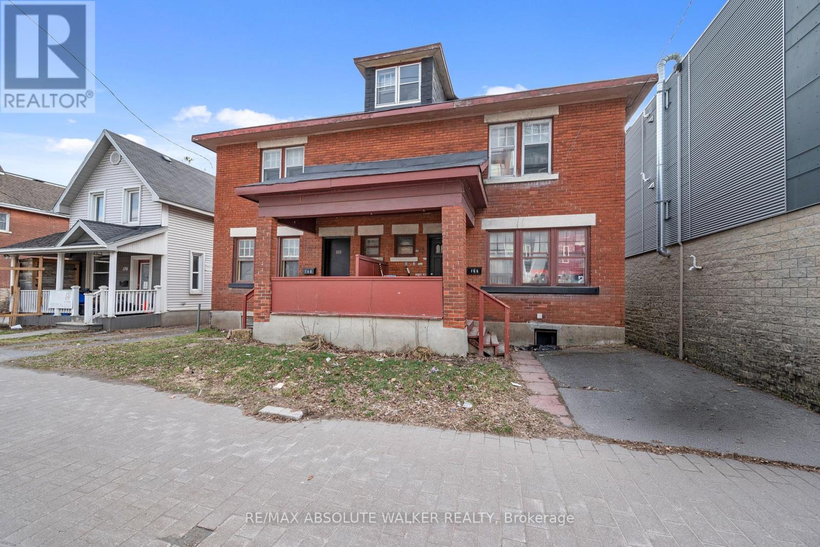 166/168 Main Street, Ottawa, Ontario  K1S 1C2 - Photo 2 - X12826684