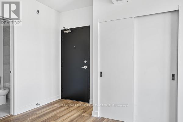 391 Dieppe Street, Ottawa, Ontario  K1L 6V3 - Photo 2 - X12827102