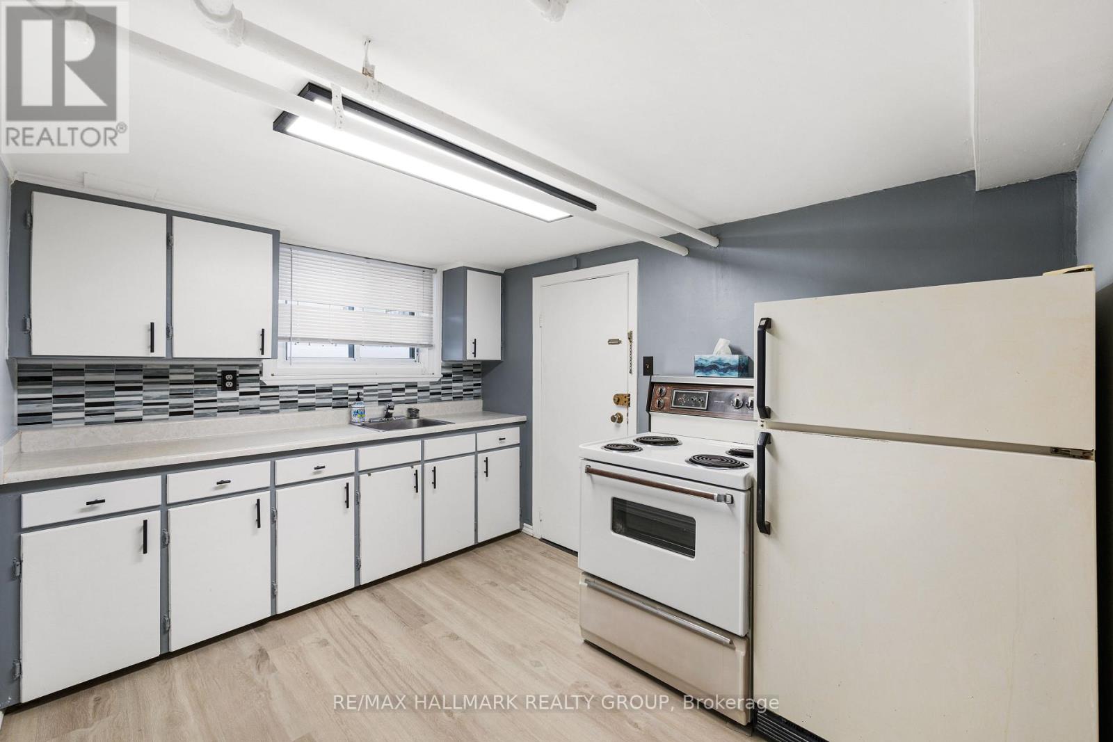 201 Ethel Street, Ottawa, Ontario  K1L 5X1 - Photo 5 - X12827406