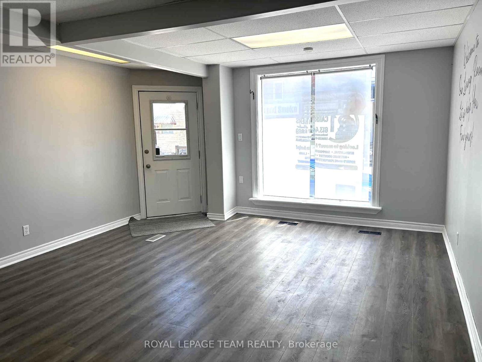 B - 490 Main Street, North Dundas, Ontario  K0C 2K0 - Photo 3 - X12827540