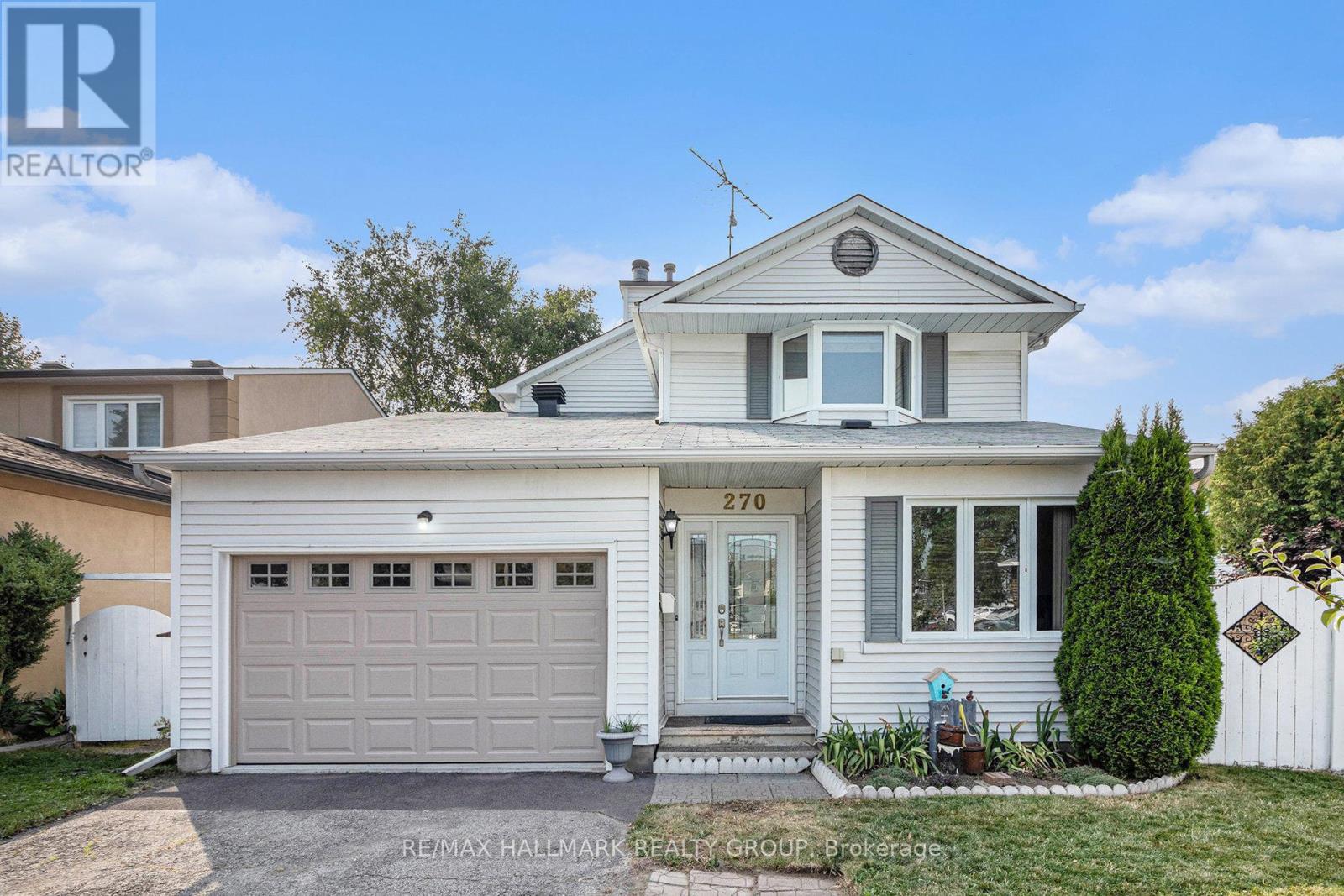 270 Mceachern Crescent, Ottawa, Ontario  K1E 3K5 - Photo 1 - X12821584