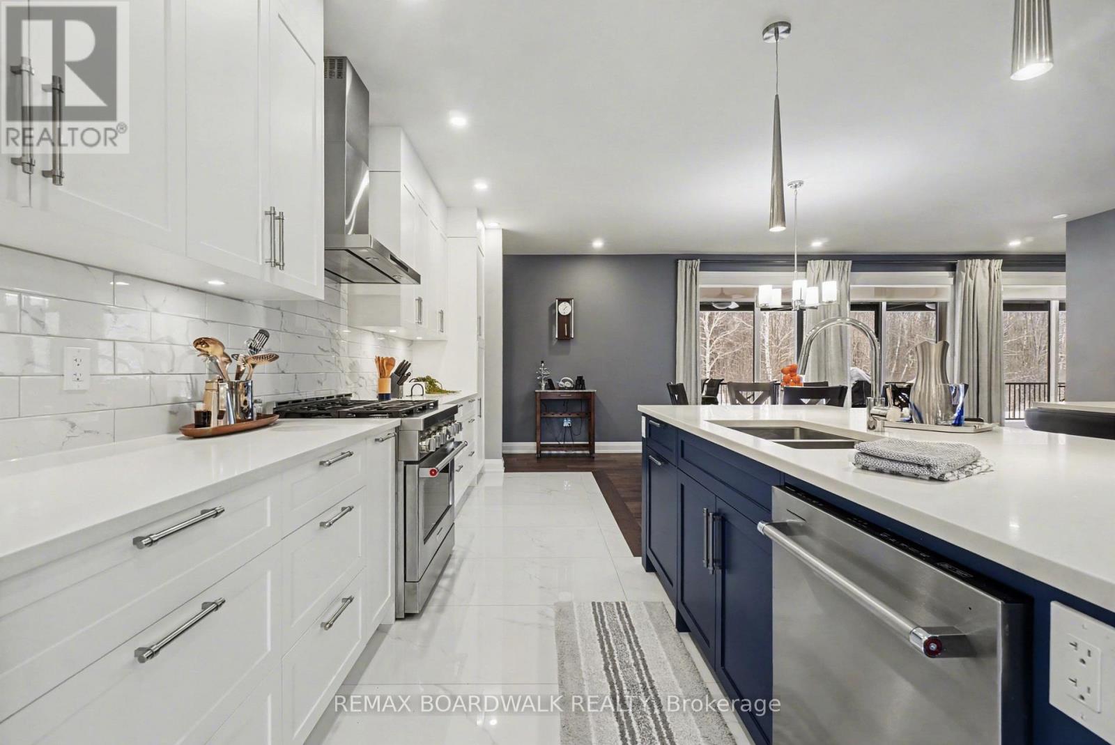 139 St Thomas Street, Russell, Ontario  K0A 3H0 - Photo 10 - X12827668