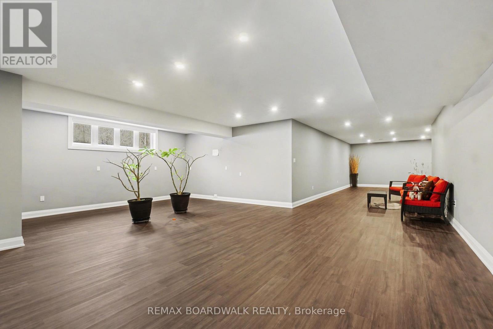 139 St Thomas Street, Russell, Ontario  K0A 3H0 - Photo 34 - X12827668