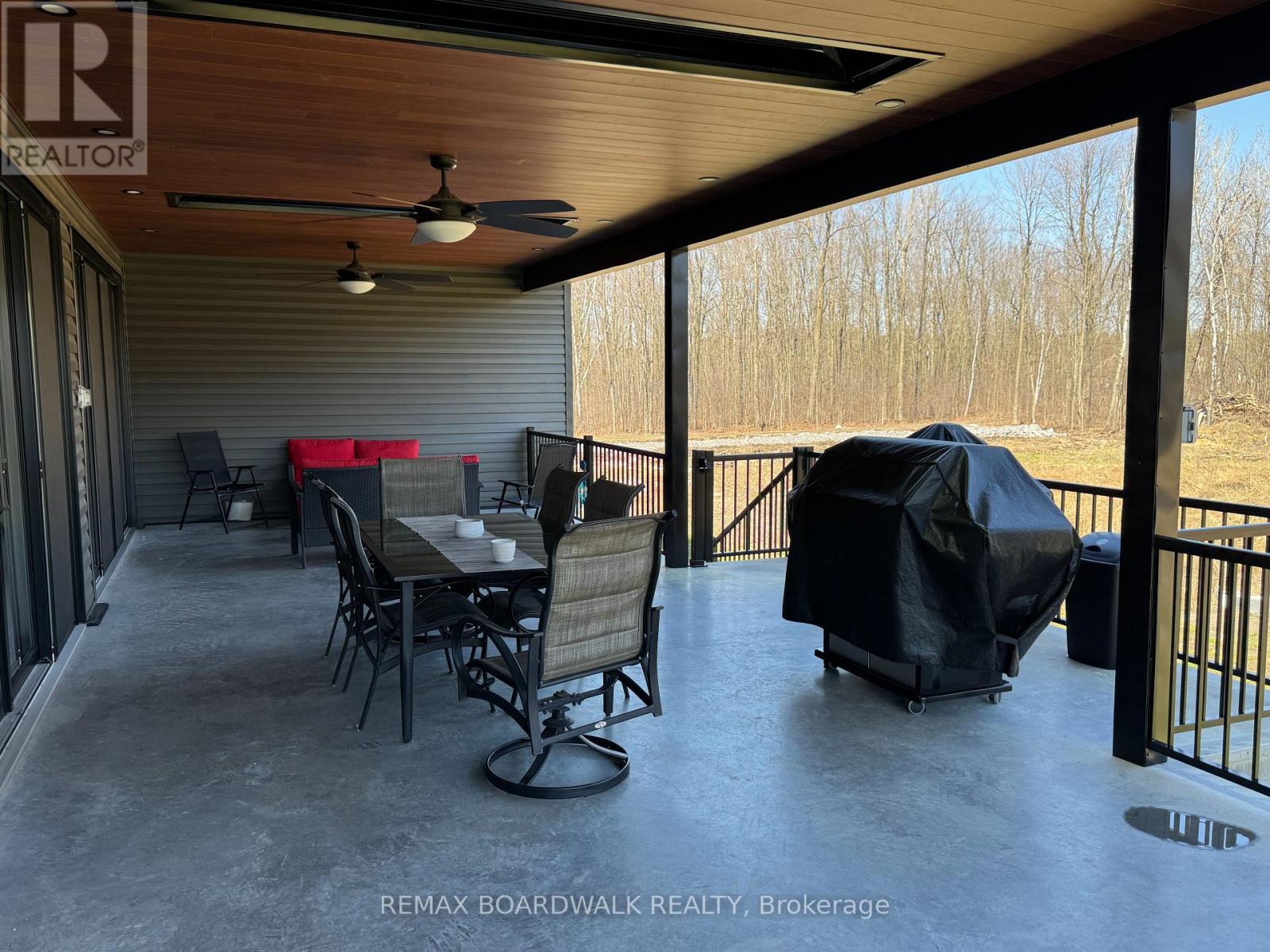 139 St Thomas Street, Russell, Ontario  K0A 3H0 - Photo 40 - X12827668