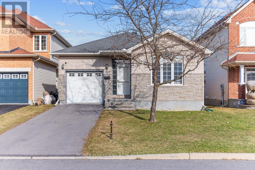 192 FELICITY CRESCENT, Ottawa, Ontario