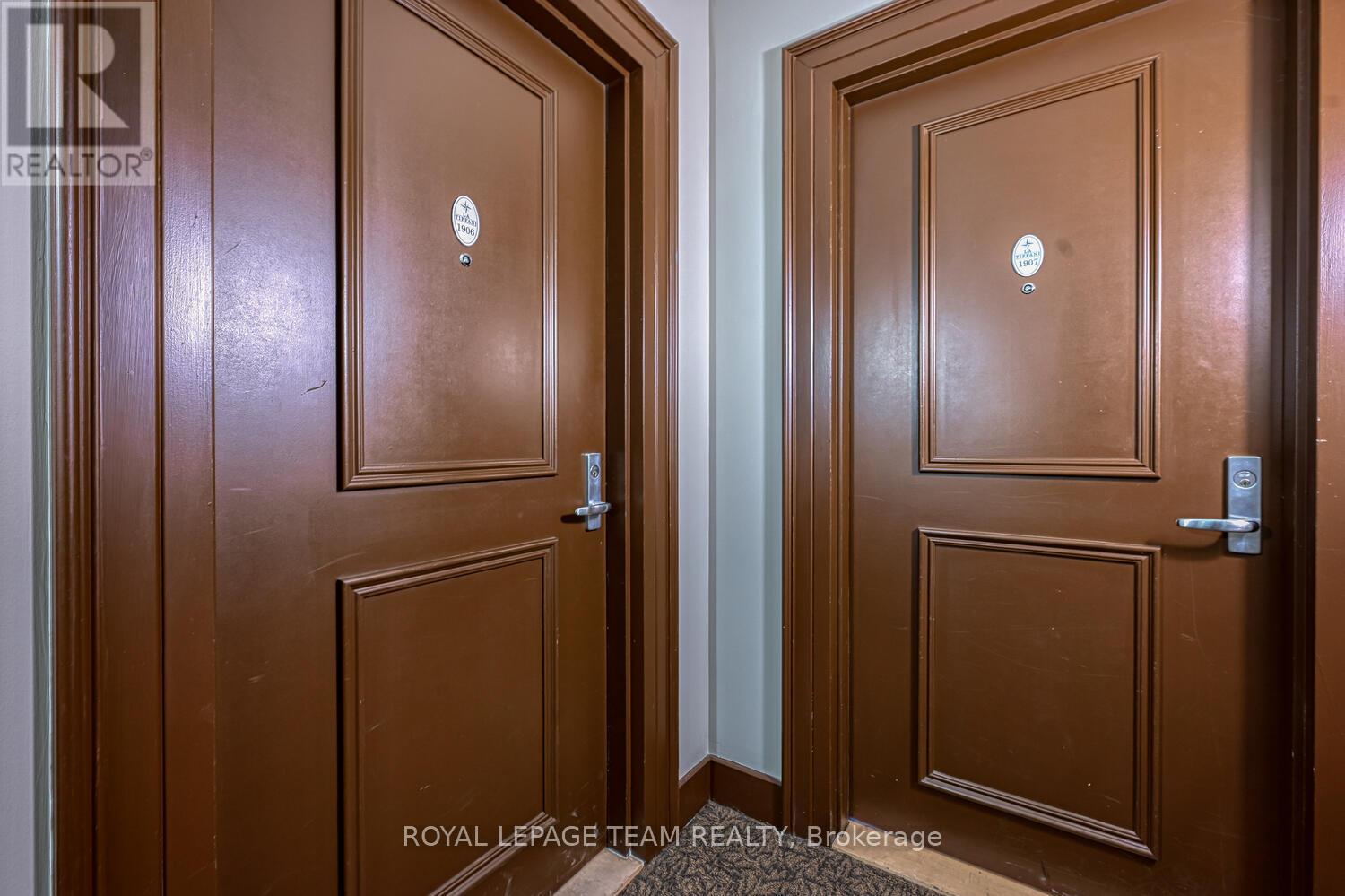 1906 - 90 Landry Street, Ottawa, Ontario  K1L 0A9 - Photo 4 - X12827766