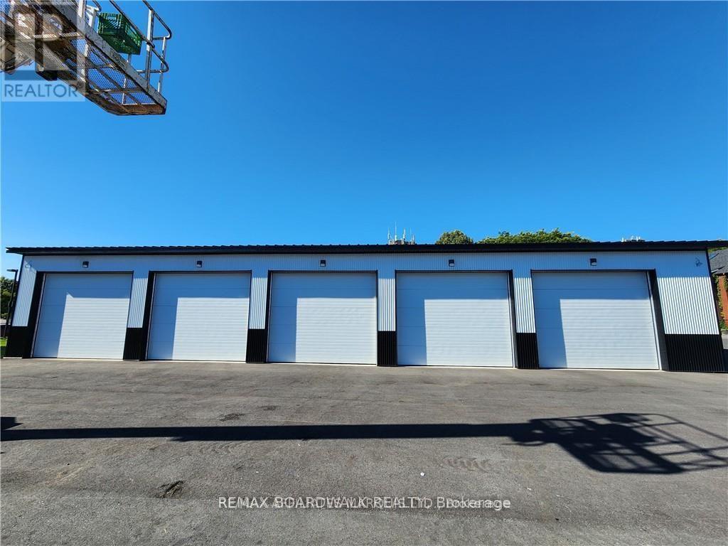 26 FIRST (GARAGE) STREET W, Cornwall, Ontario