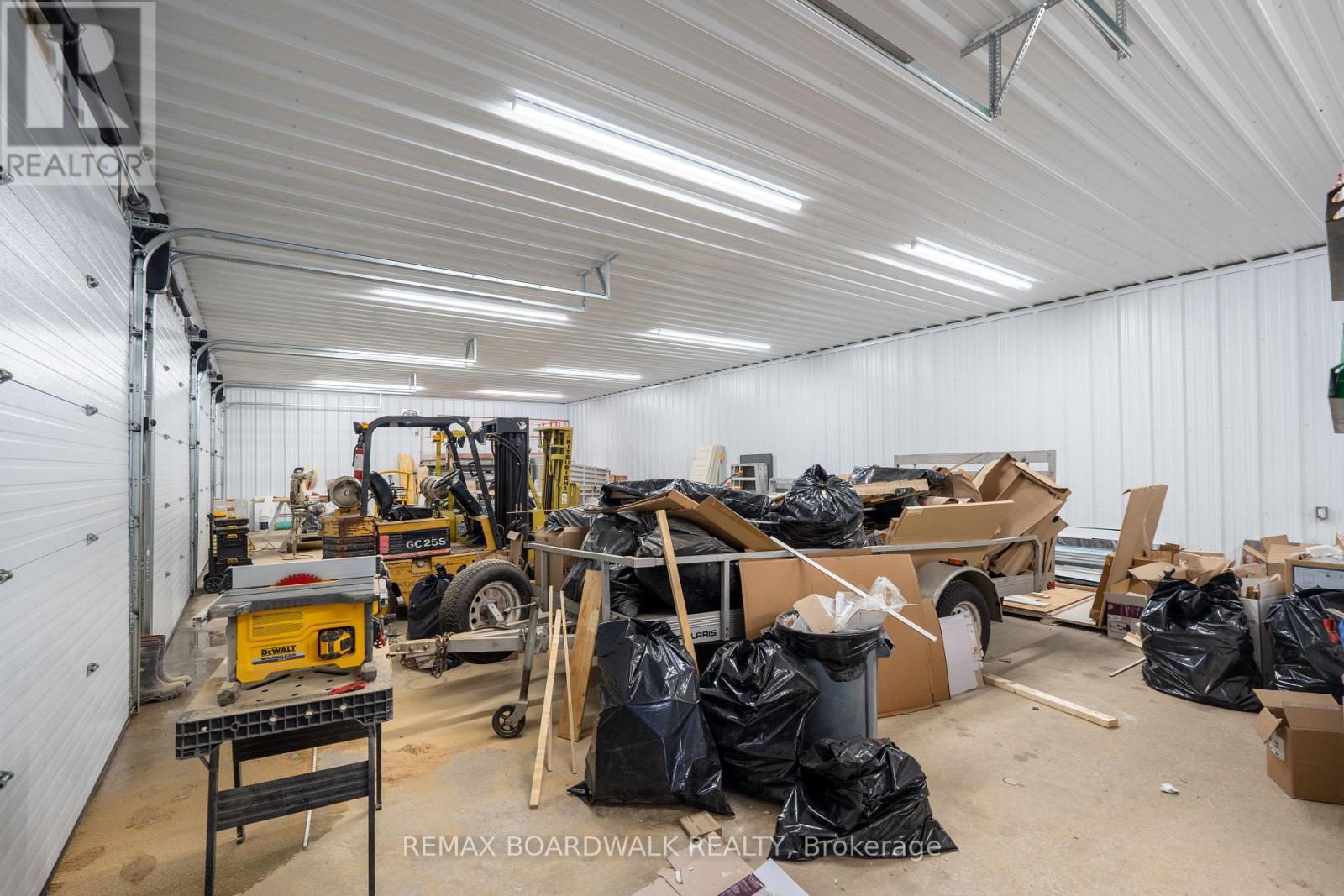 26 First (Garage) Street W, Cornwall, Ontario  K6J 1B9 - Photo 4 - X12828628
