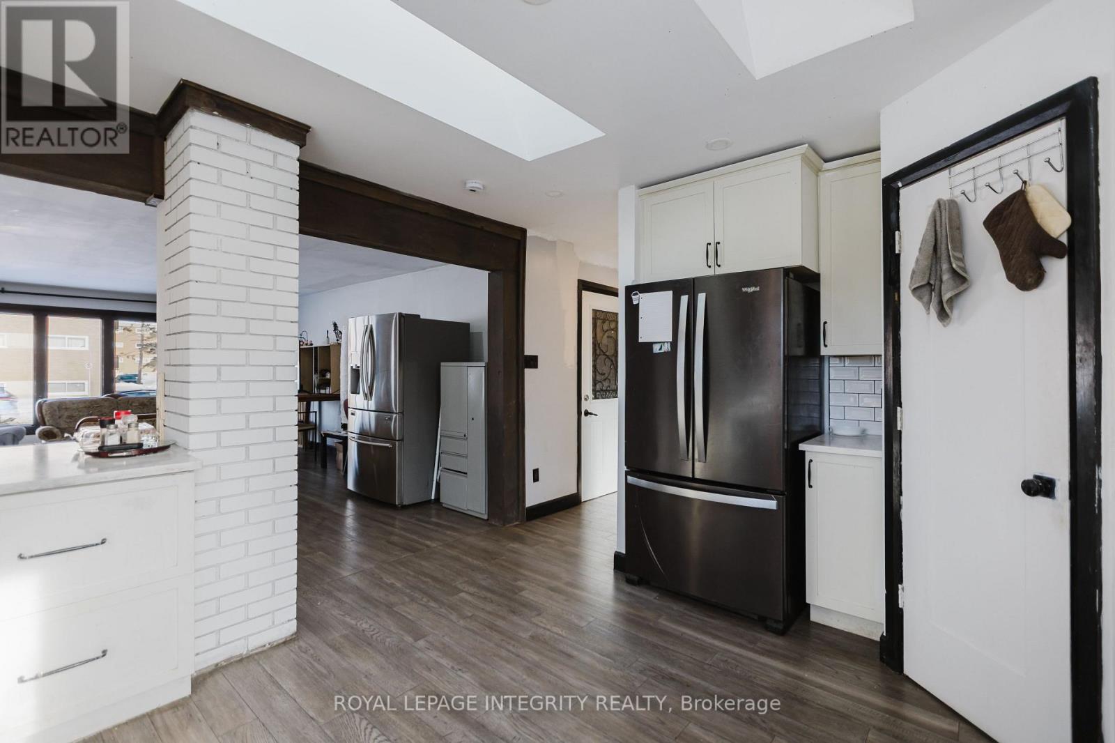 1197 Deer Park Road, Ottawa, Ontario  K2E 6H5 - Photo 14 - X12829094