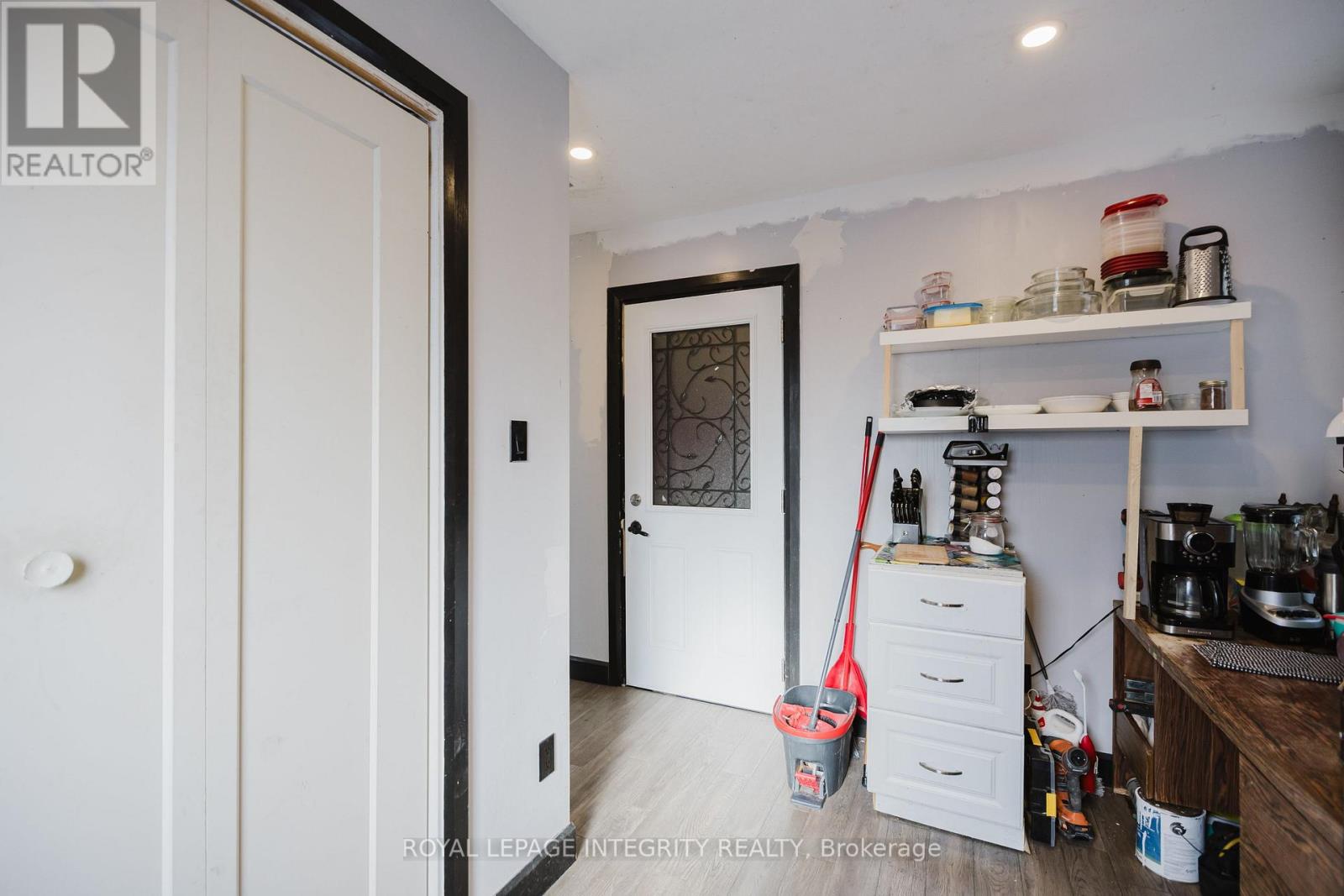 1197 Deer Park Road, Ottawa, Ontario  K2E 6H5 - Photo 16 - X12829094