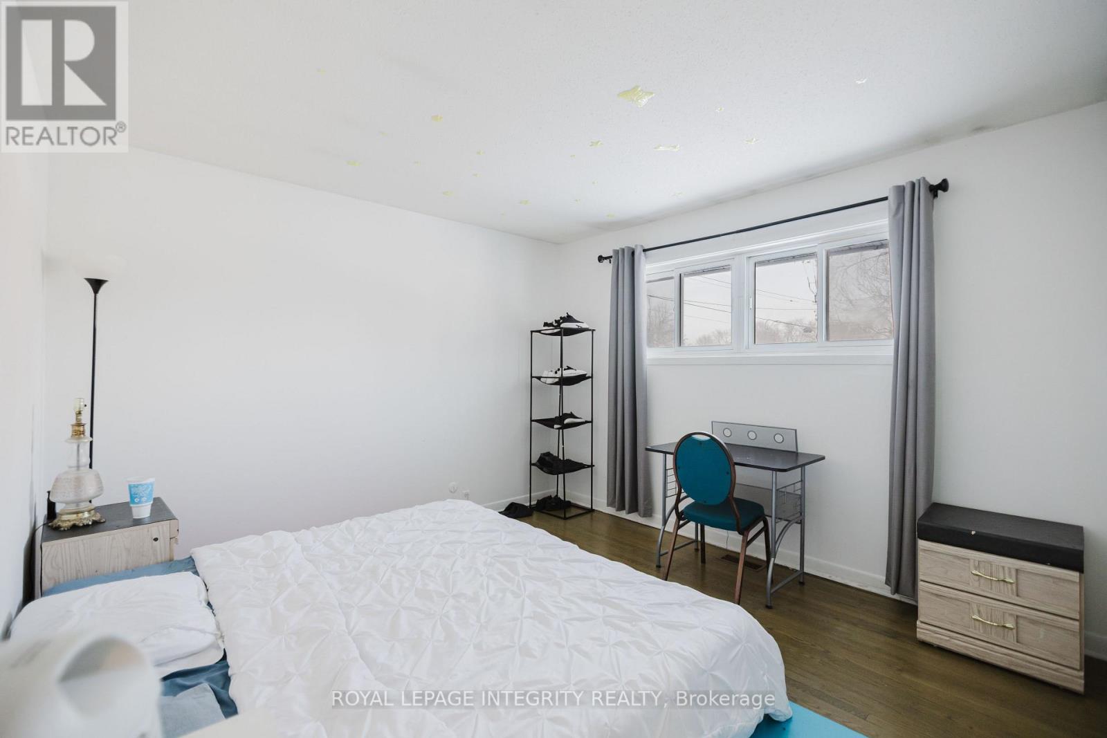1197 Deer Park Road, Ottawa, Ontario  K2E 6H5 - Photo 17 - X12829094