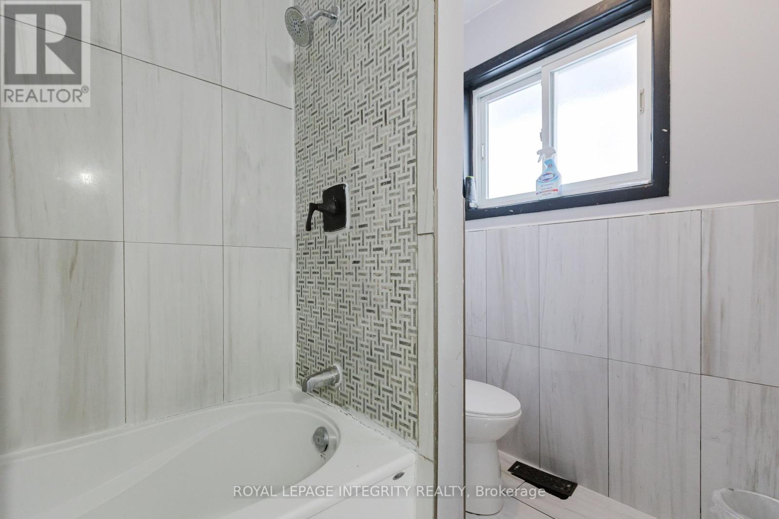 1197 Deer Park Road, Ottawa, Ontario  K2E 6H5 - Photo 24 - X12829094