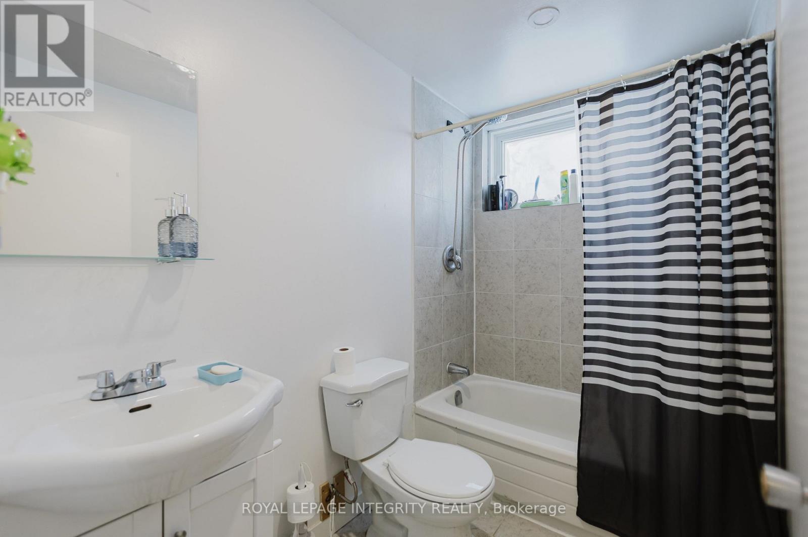 1197 Deer Park Road, Ottawa, Ontario  K2E 6H5 - Photo 31 - X12829094