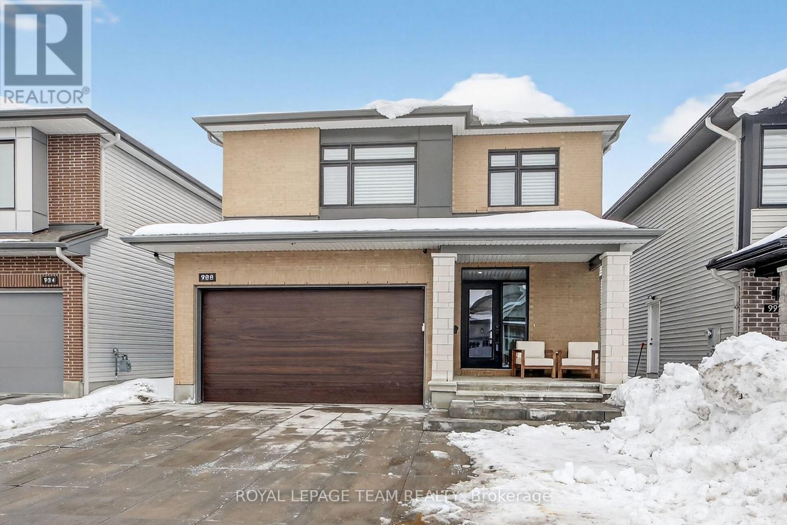 988 Beckton Heights, Ottawa, Ontario  K2S 2X6 - Photo 1 - X12829980