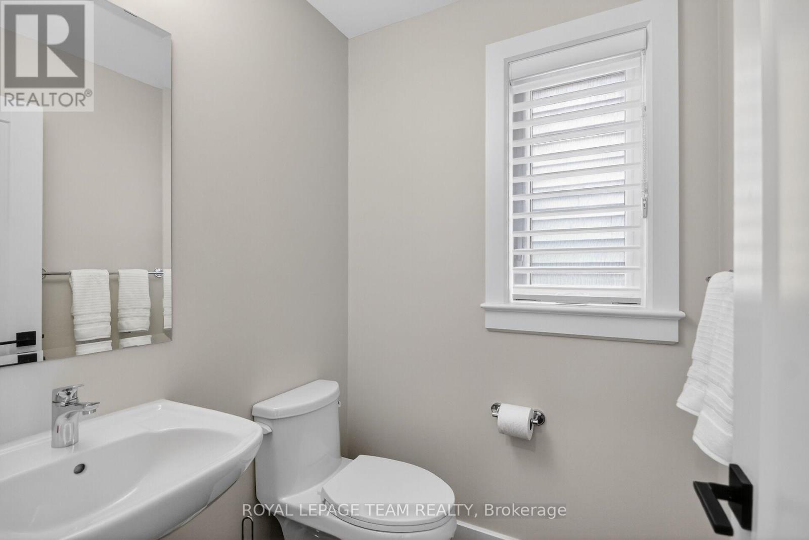 988 Beckton Heights, Ottawa, Ontario  K2S 2X6 - Photo 30 - X12829980