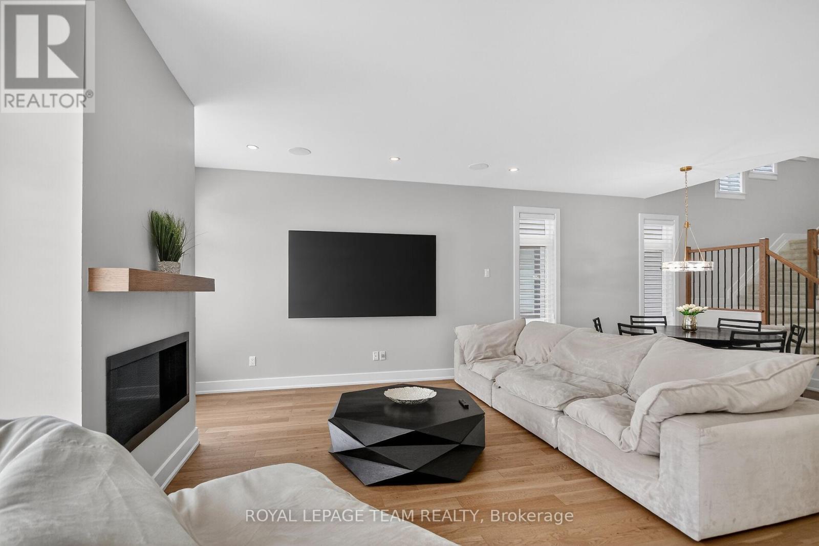 988 Beckton Heights, Ottawa, Ontario  K2S 2X6 - Photo 37 - X12829980