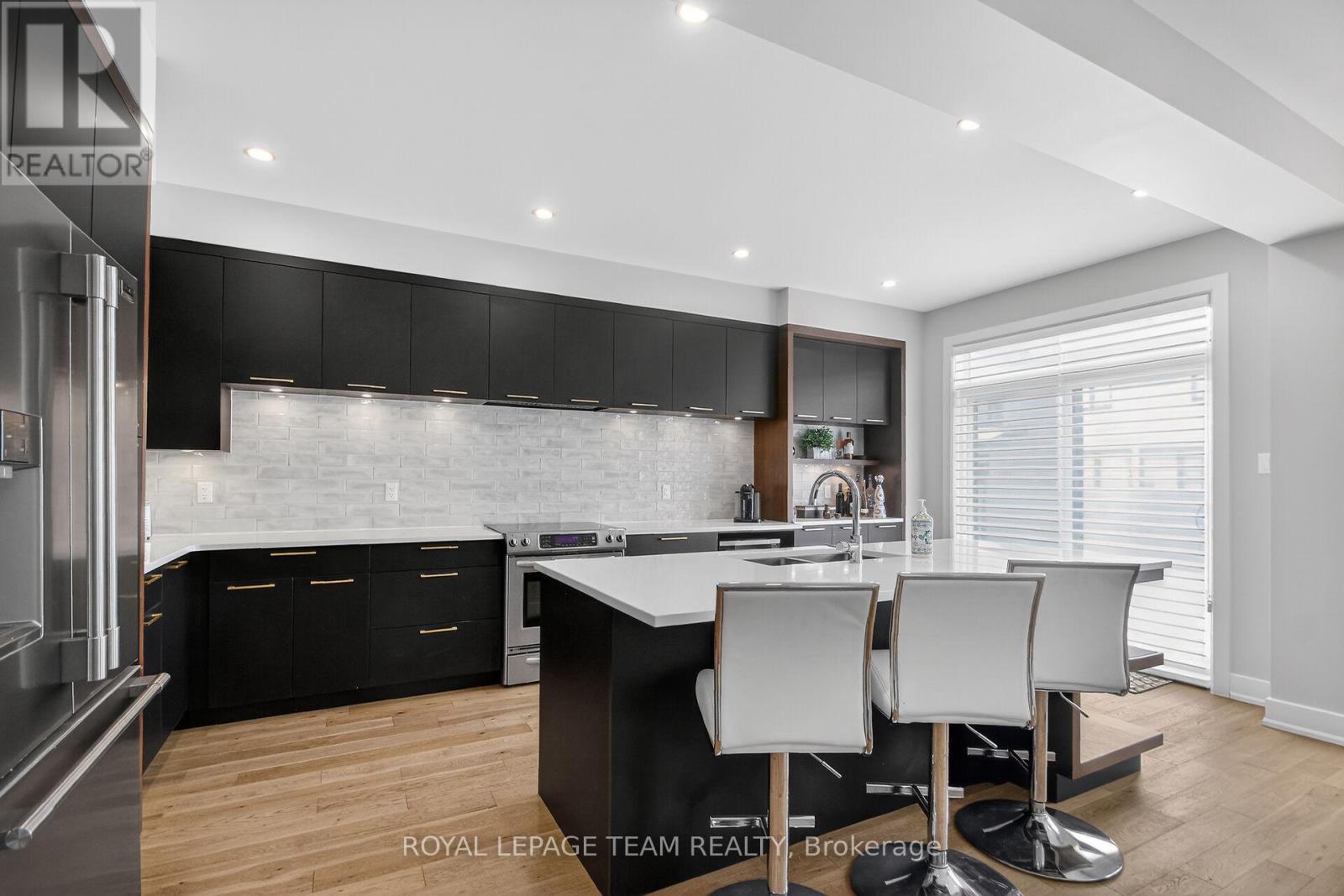 988 Beckton Heights, Ottawa, Ontario  K2S 2X6 - Photo 41 - X12829980