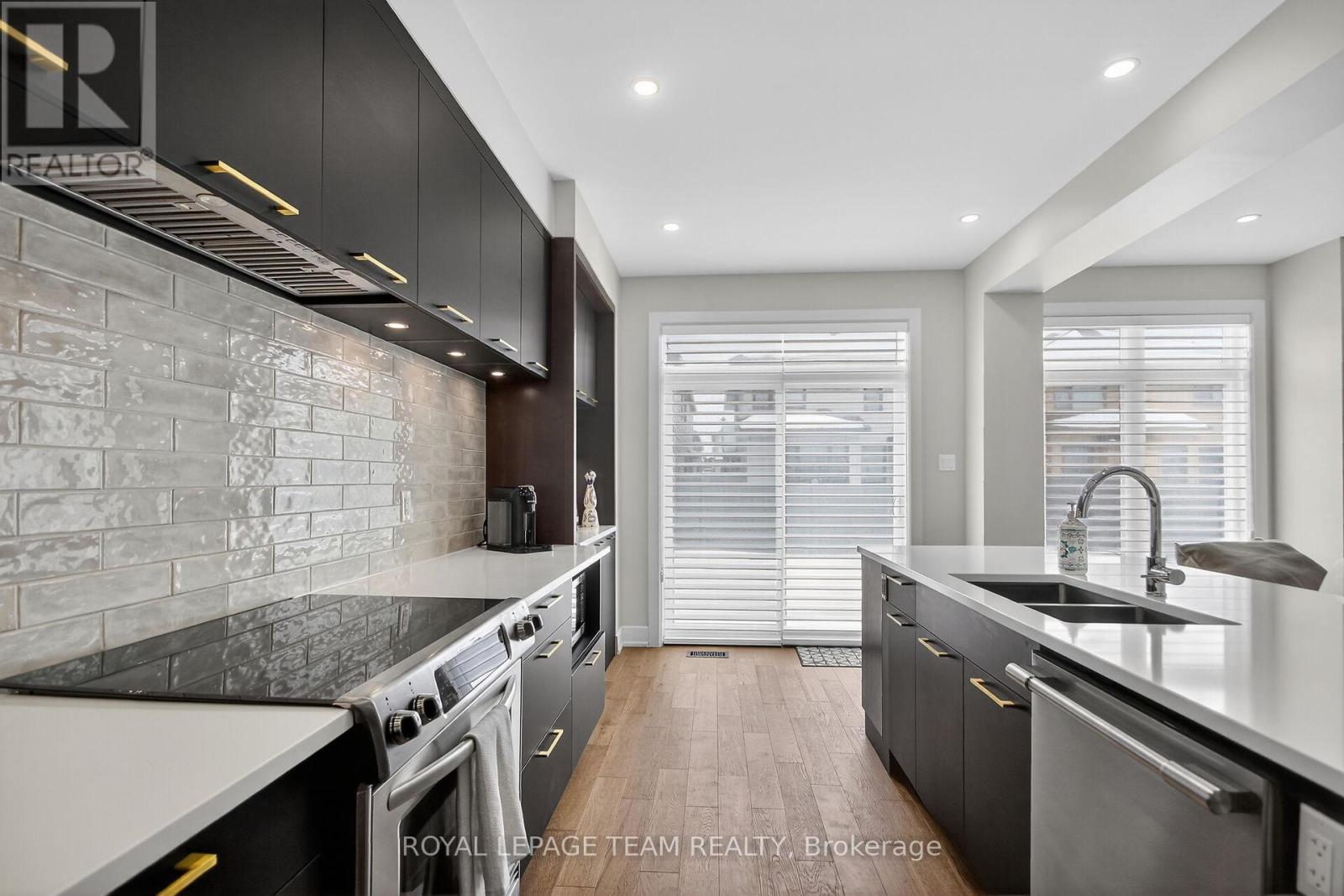 988 Beckton Heights, Ottawa, Ontario  K2S 2X6 - Photo 43 - X12829980