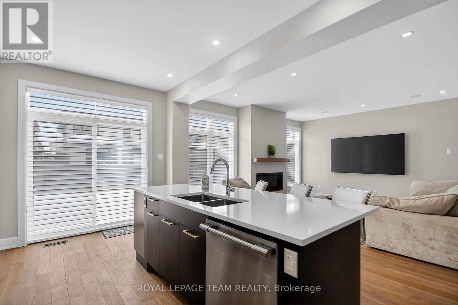 988 Beckton Heights, Ottawa, Ontario  K2S 2X6 - Photo 44 - X12829980