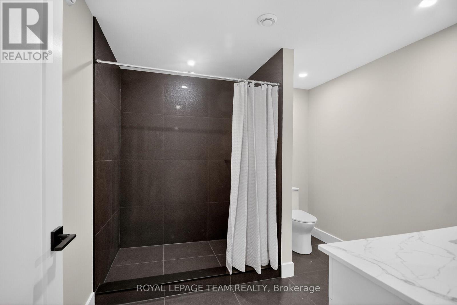 988 Beckton Heights, Ottawa, Ontario  K2S 2X6 - Photo 48 - X12829980
