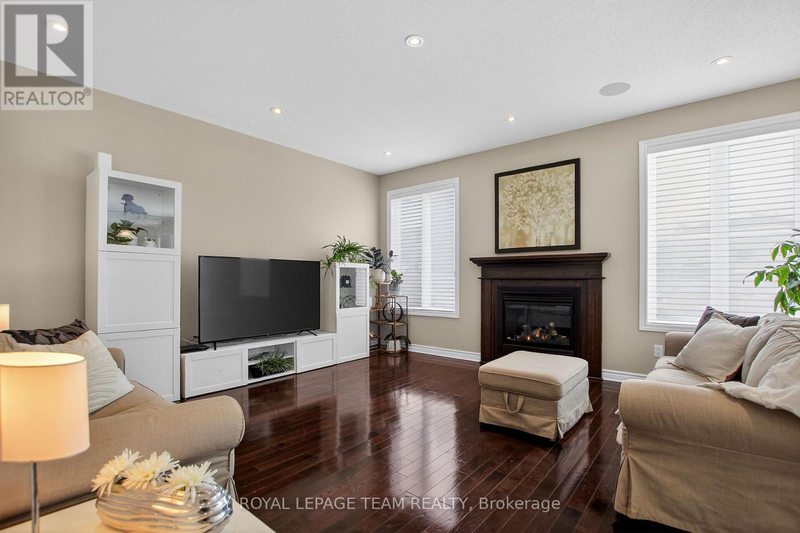 379 Langrell Crescent, Ottawa, Ontario  K2J 5R8 - Photo 11 - X12830634