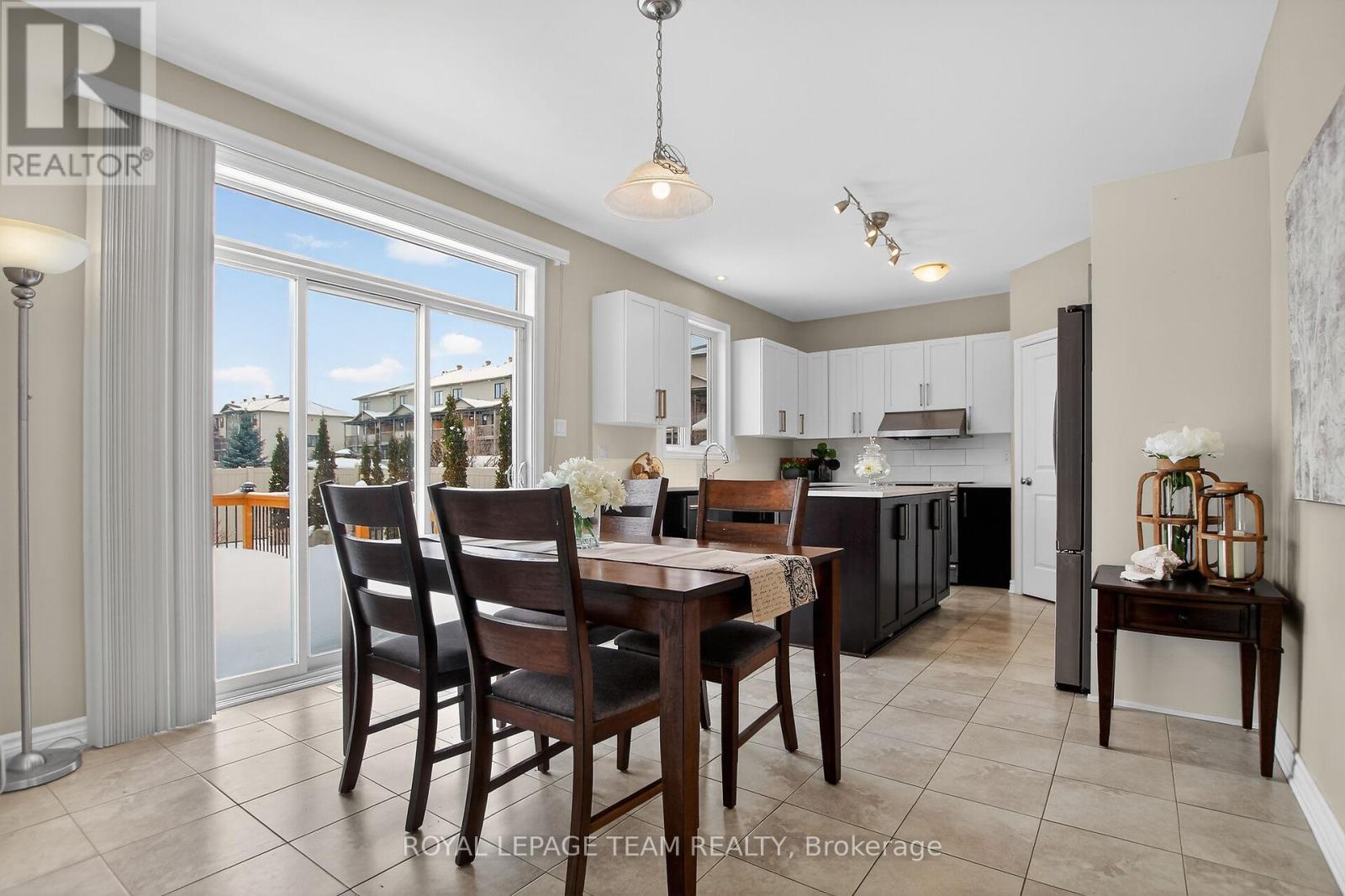 379 Langrell Crescent, Ottawa, Ontario  K2J 5R8 - Photo 15 - X12830634
