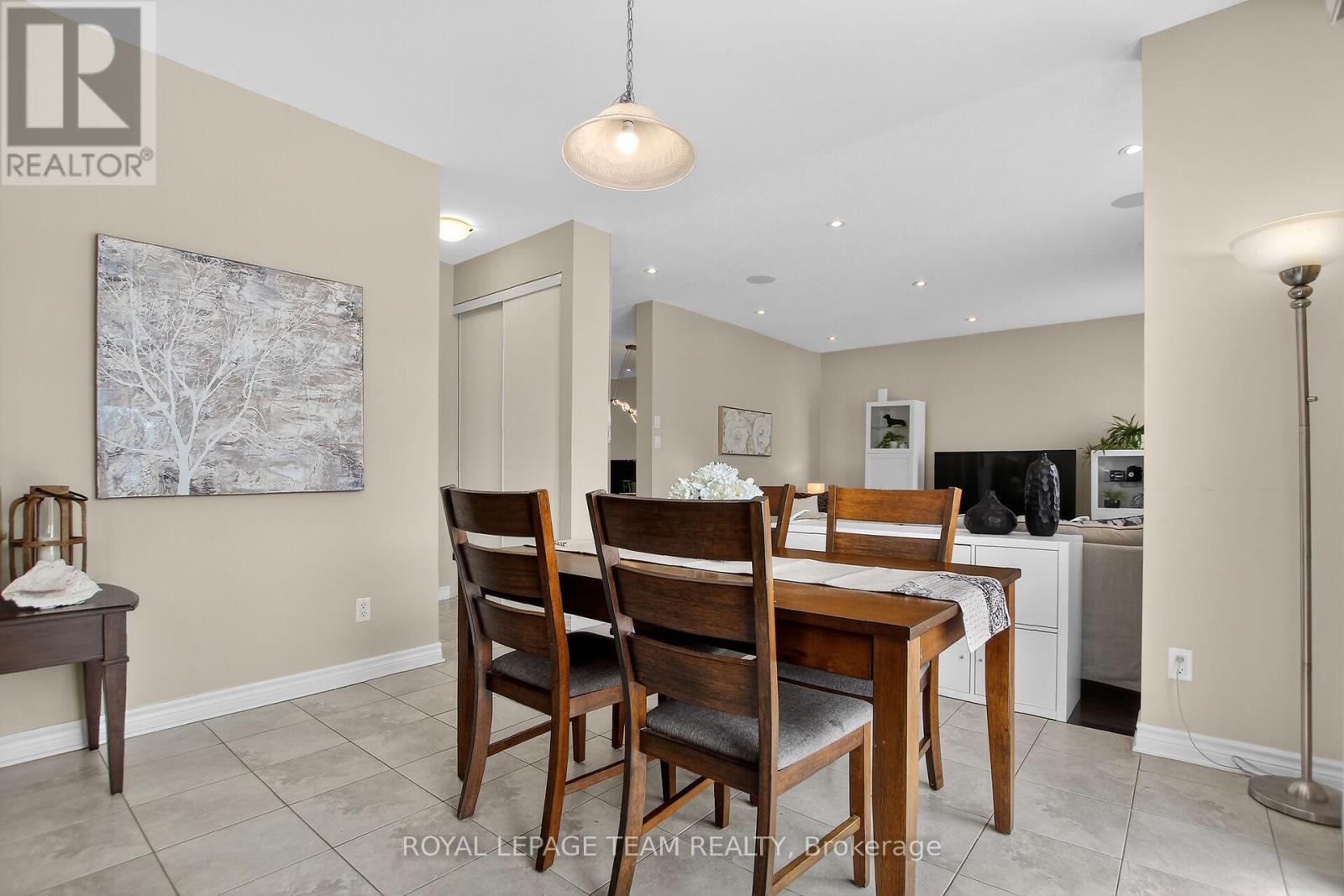 379 Langrell Crescent, Ottawa, Ontario  K2J 5R8 - Photo 18 - X12830634