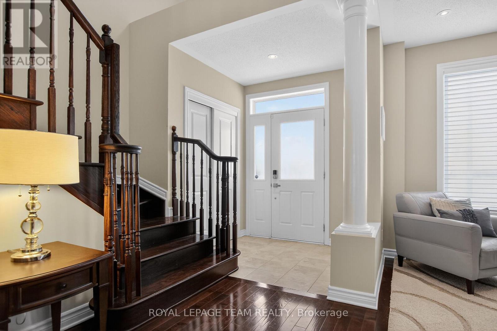 379 Langrell Crescent, Ottawa, Ontario  K2J 5R8 - Photo 2 - X12830634