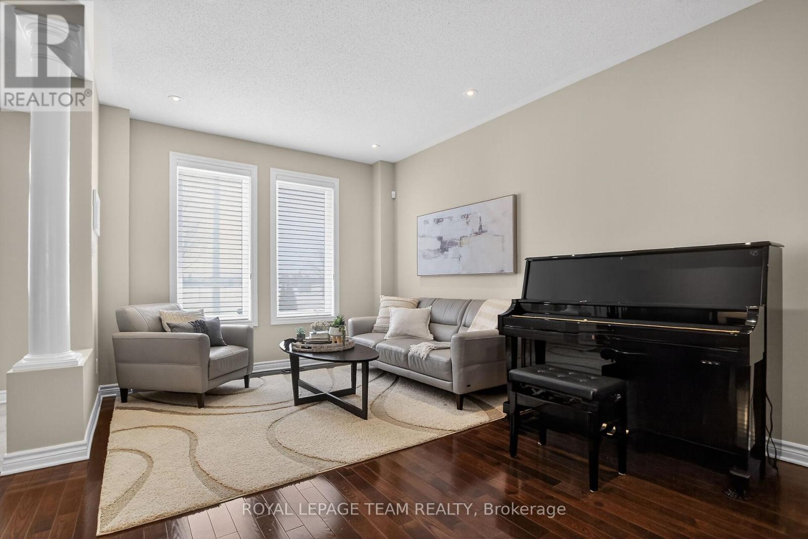 379 Langrell Crescent, Ottawa, Ontario  K2J 5R8 - Photo 5 - X12830634