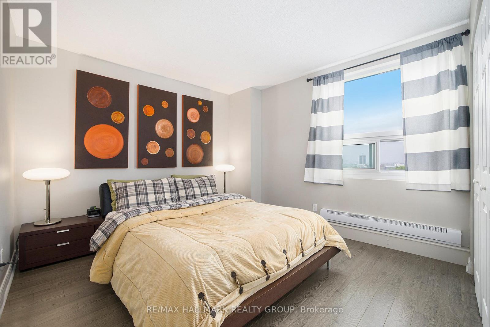 1005 - 1380 Prince Of Wales Drive, Ottawa, Ontario  K2C 3N5 - Photo 11 - X12831076