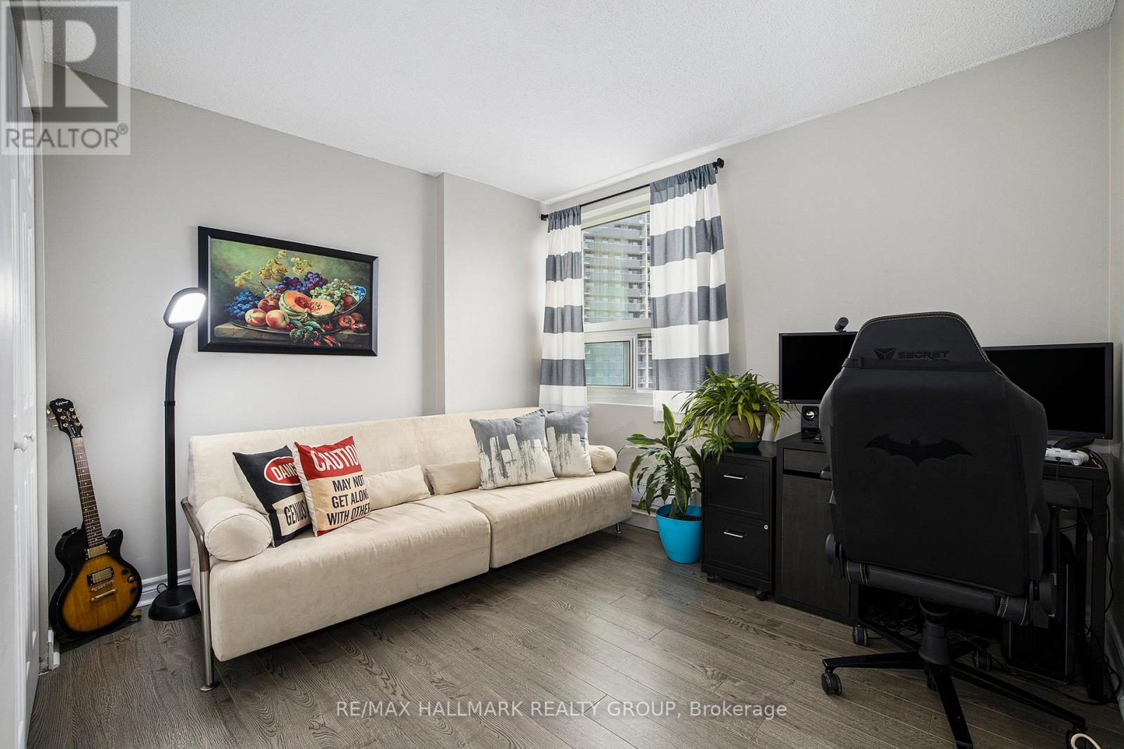 1005 - 1380 Prince Of Wales Drive, Ottawa, Ontario  K2C 3N5 - Photo 12 - X12831076