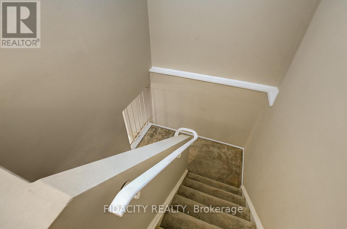 61 - 159 Salter Crescent, Ottawa, Ontario  K2K 1Y8 - Photo 13 - X12831078