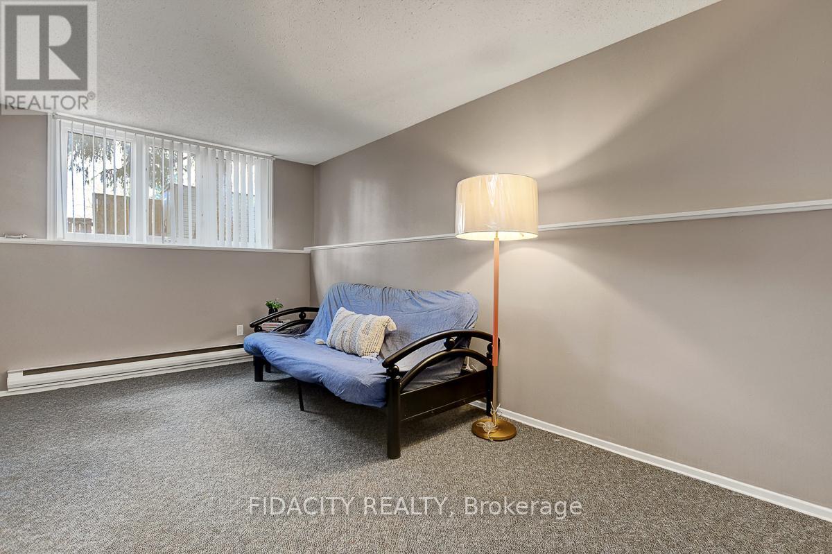 61 - 159 Salter Crescent, Ottawa, Ontario  K2K 1Y8 - Photo 19 - X12831078