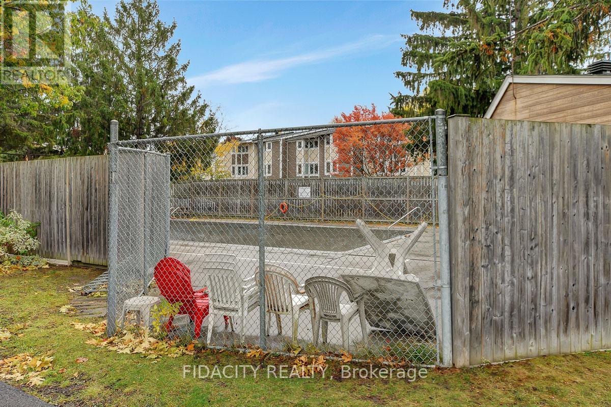 61 - 159 Salter Crescent, Ottawa, Ontario  K2K 1Y8 - Photo 23 - X12831078