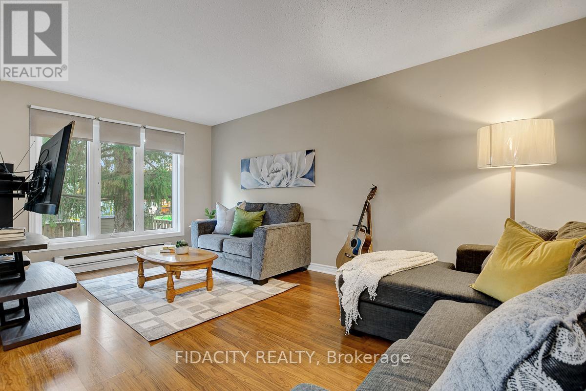 61 - 159 Salter Crescent, Ottawa, Ontario  K2K 1Y8 - Photo 5 - X12831078