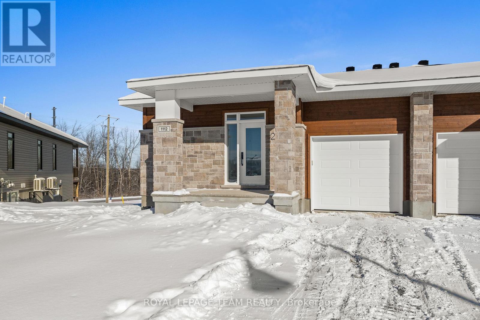 2 - 1098 Moore Street, Brockville, Ontario  K6V 7N1 - Photo 2 - X12835016