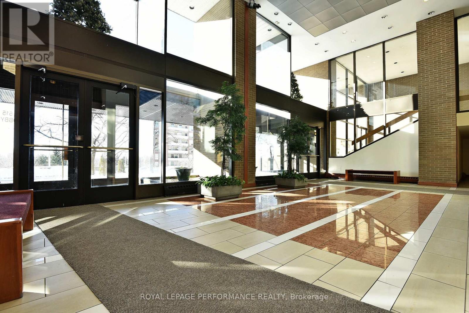 344 - 515 St Laurent Boulevard, Ottawa, Ontario  K1K 3X5 - Photo 3 - X12835850