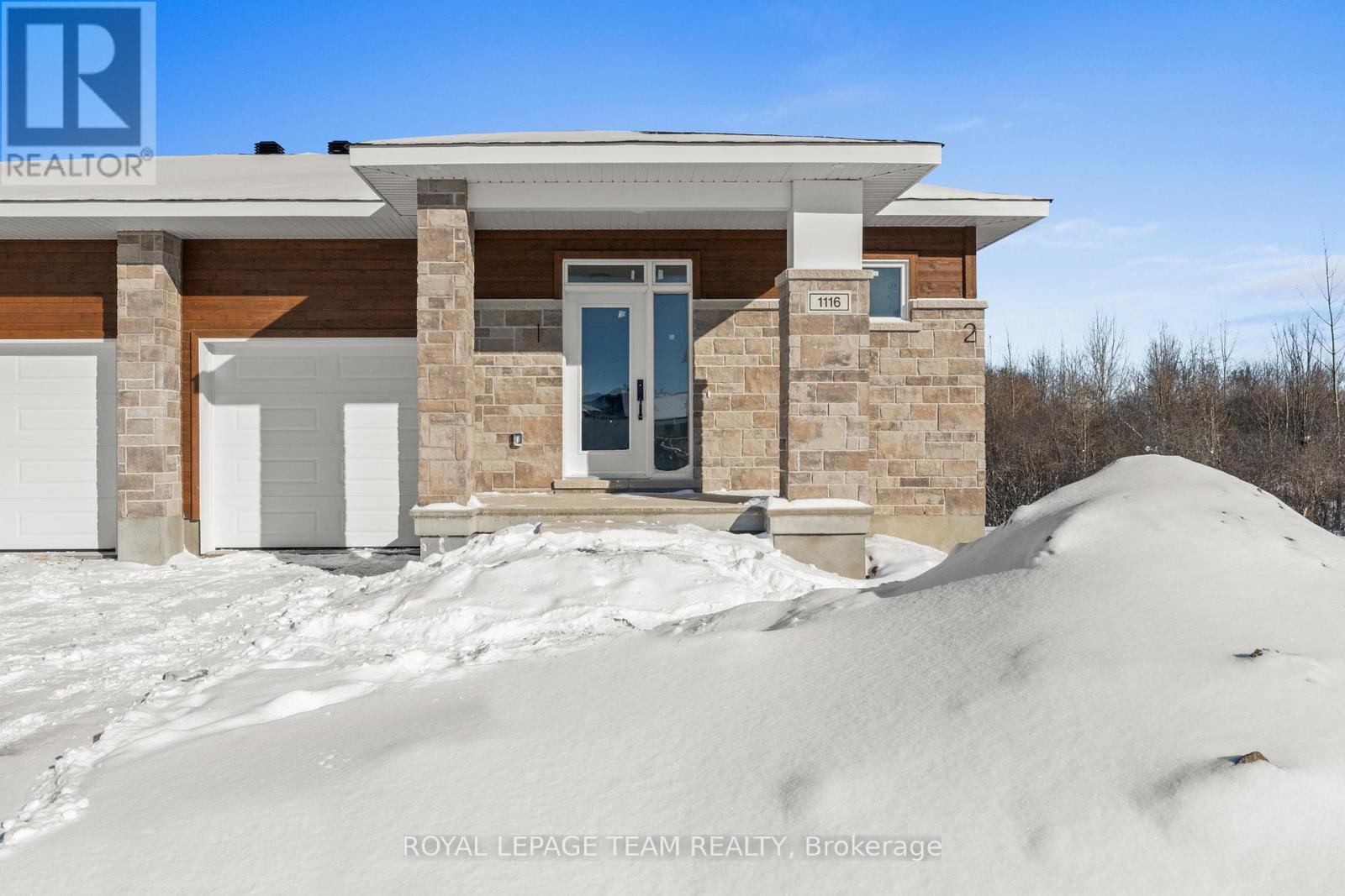 1 - 1102 Moore Street, Brockville, Ontario  K6V 7N1 - Photo 2 - X12836262