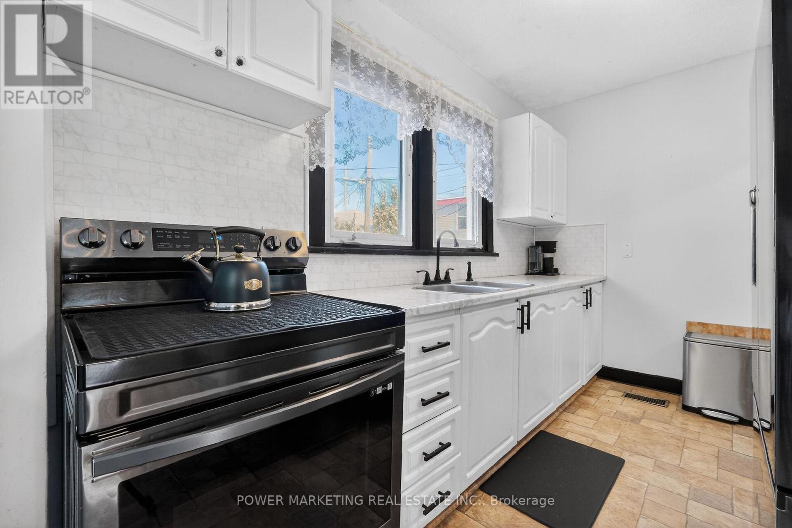 231 Ethel Street, Ottawa, Ontario  K1L 5X1 - Photo 16 - X12838572