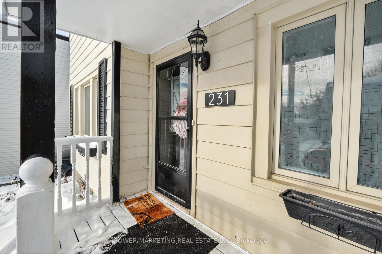 231 Ethel Street, Ottawa, Ontario  K1L 5X1 - Photo 5 - X12838572