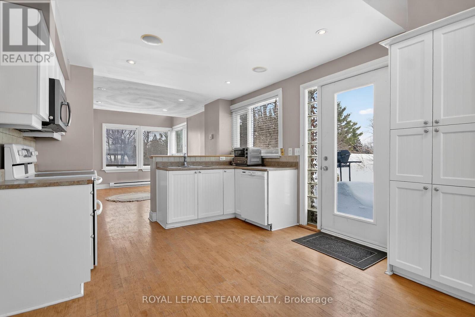 5965 Rideau Valley Drive N, Ottawa, Ontario  K4M 1B3 - Photo 8 - X12841056