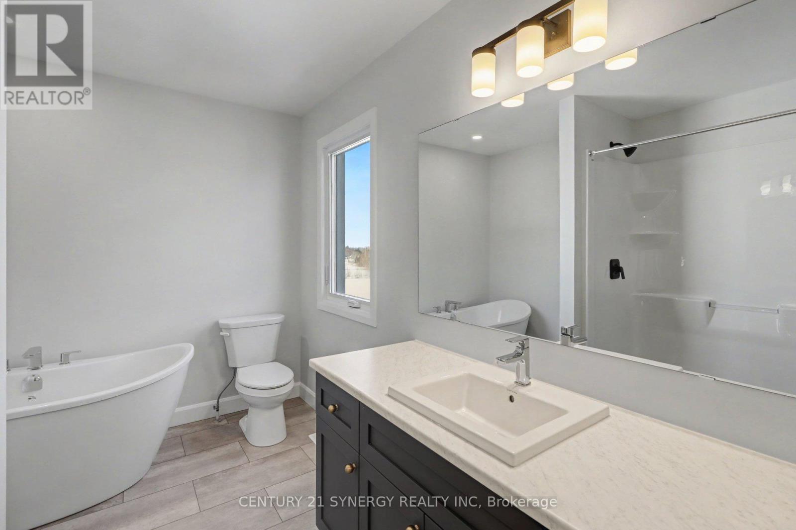 69 Villeneuve Street, North Stormont, Ontario  K0C 1W0 - Photo 23 - X12841884