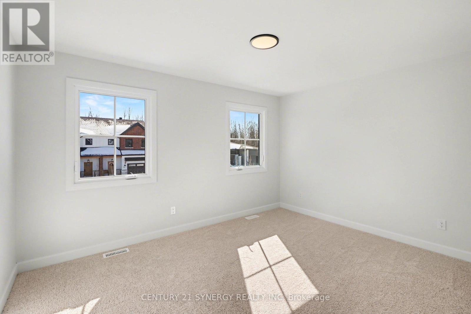 71 Villeneuve Street, North Stormont, Ontario  K0C 1W0 - Photo 24 - X12841886