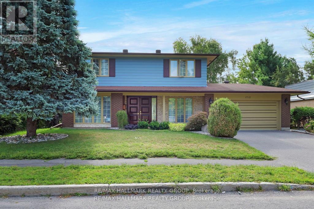 1712 PLAYFAIR DRIVE, Ottawa, Ontario
