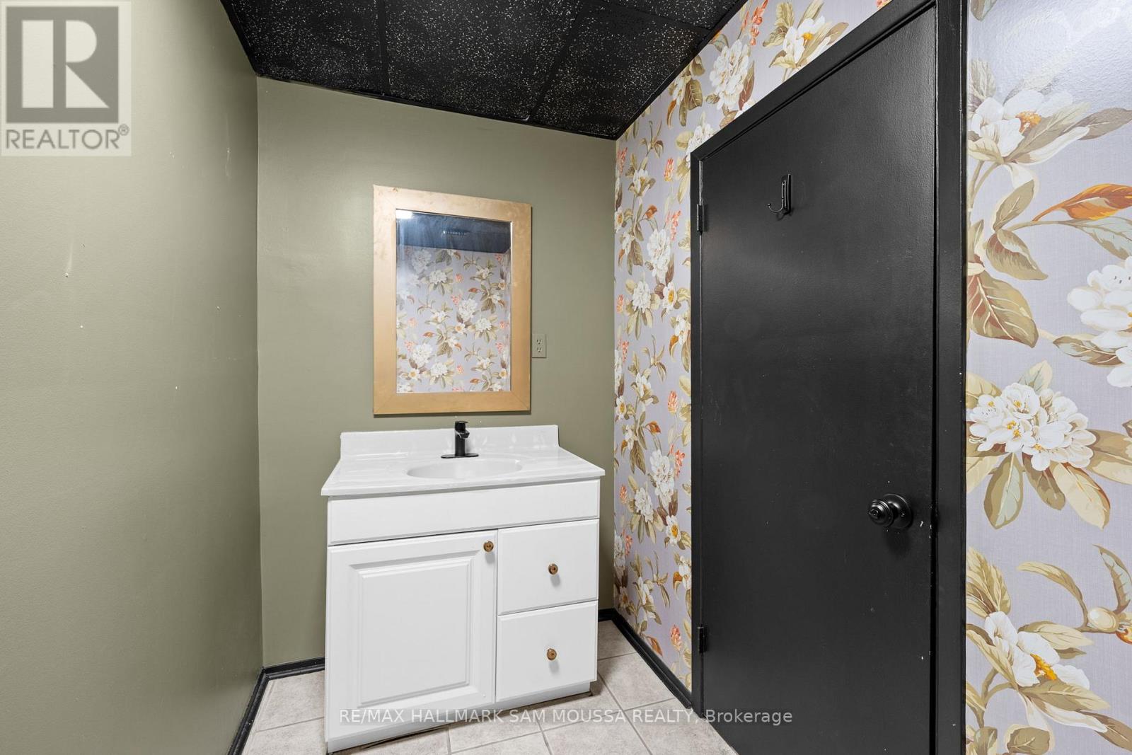 3 - 162-164 Metcalfe Street, Ottawa, Ontario  K2P 1P2 - Photo 21 - X12843206