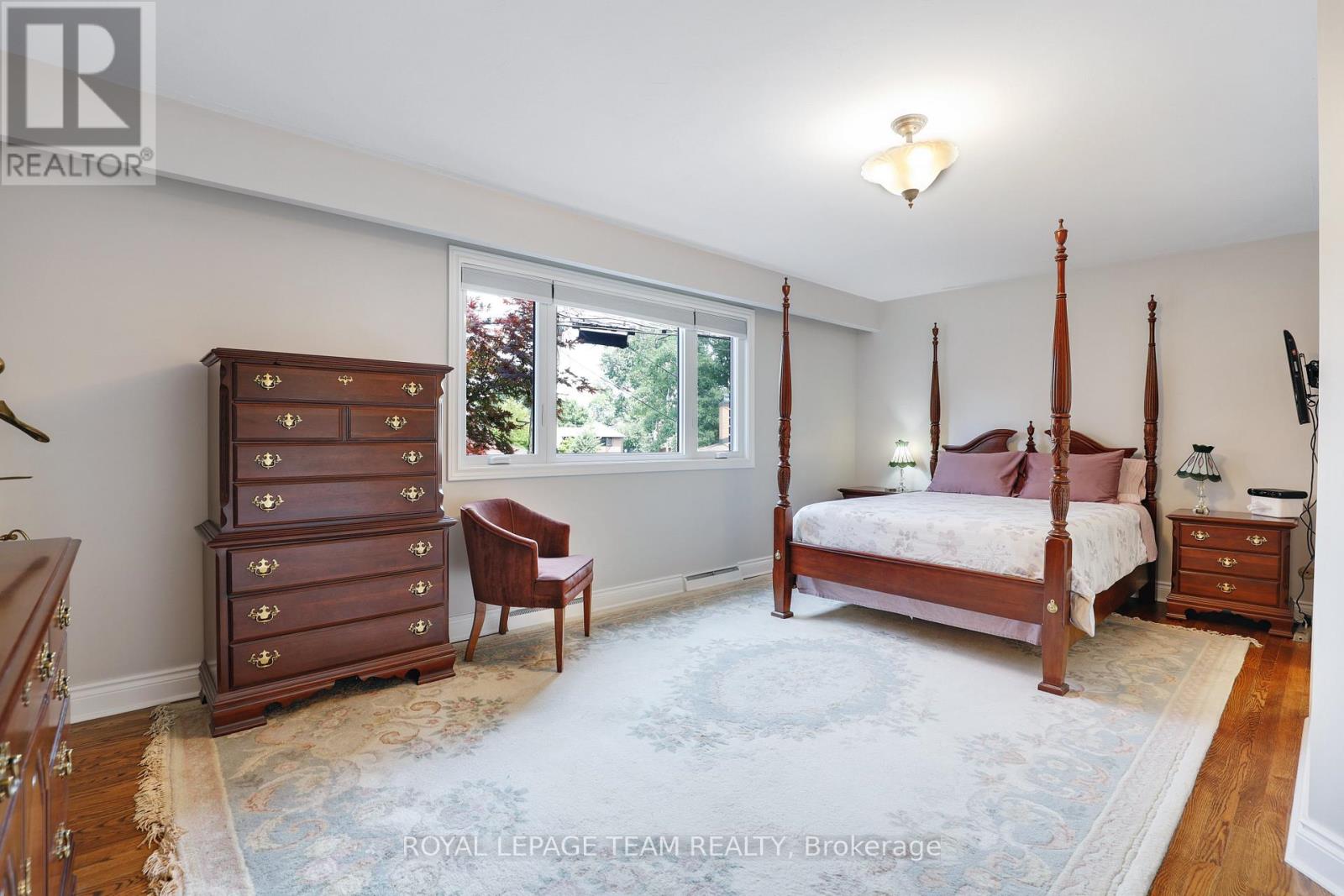 1939 Wembley Avenue, Ottawa, Ontario  K2A 1A8 - Photo 29 - X12848562