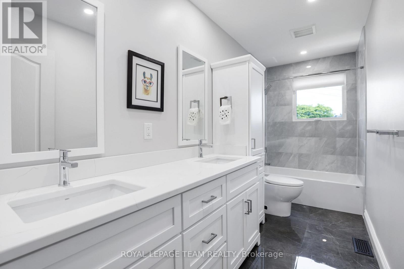 1939 Wembley Avenue, Ottawa, Ontario  K2A 1A8 - Photo 35 - X12848562