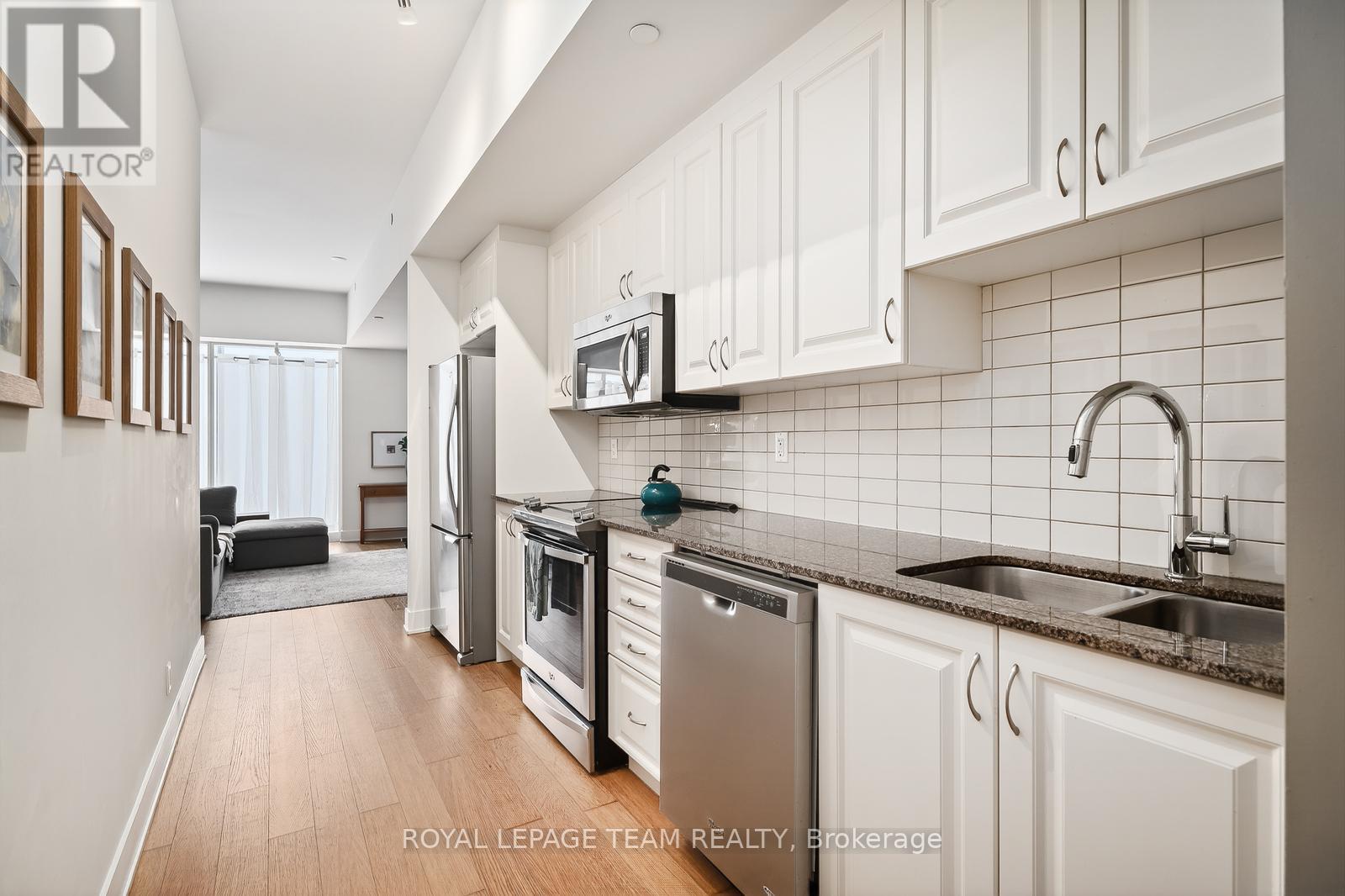 103 - 485 Richmond Road, Ottawa, Ontario  K2A 3W9 - Photo 14 - X12850212