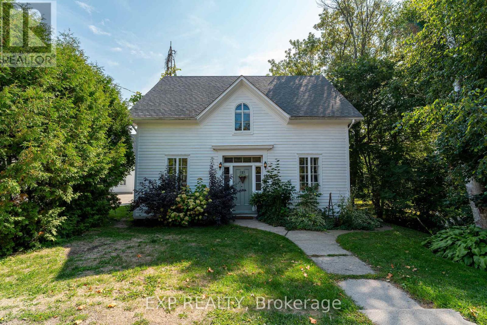 45 King Street, Rideau Lakes, Ontario  K0E 1G0 - Photo 4 - X12851276